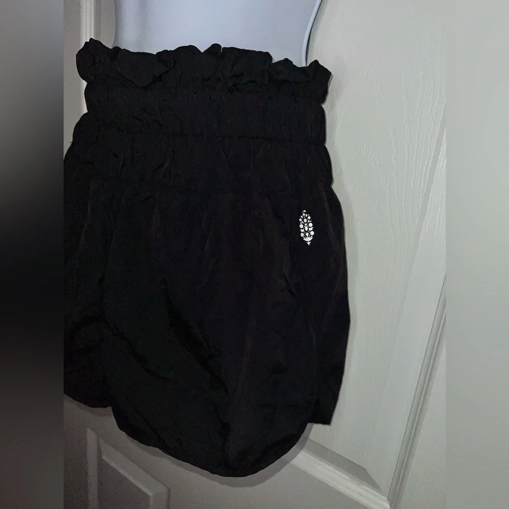 Free People FP Movement Medium Black The Way Home High Rise Run Shorts Lined M